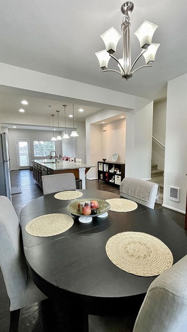 Building Photo - Highly sought-after townhome at Mill Creek Meadows with 2 Bed and 2.5 Bath