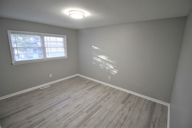 Building Photo - Available For Immediate Move-In!