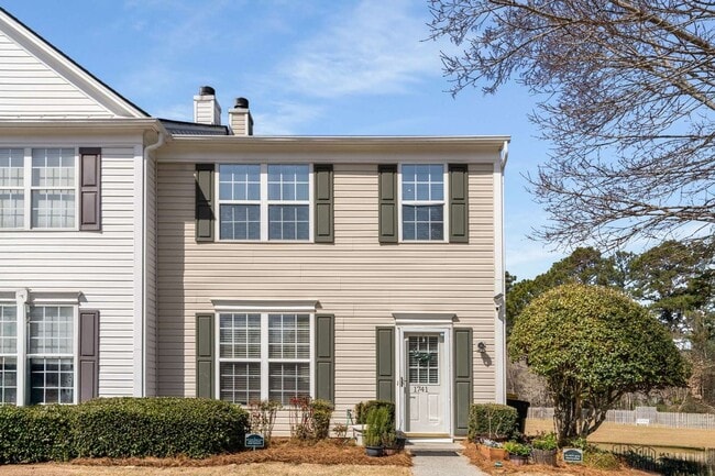 Building Photo - 1741 Stanwood Dr NW
