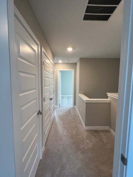 Building Photo - 13815 Tender Dr