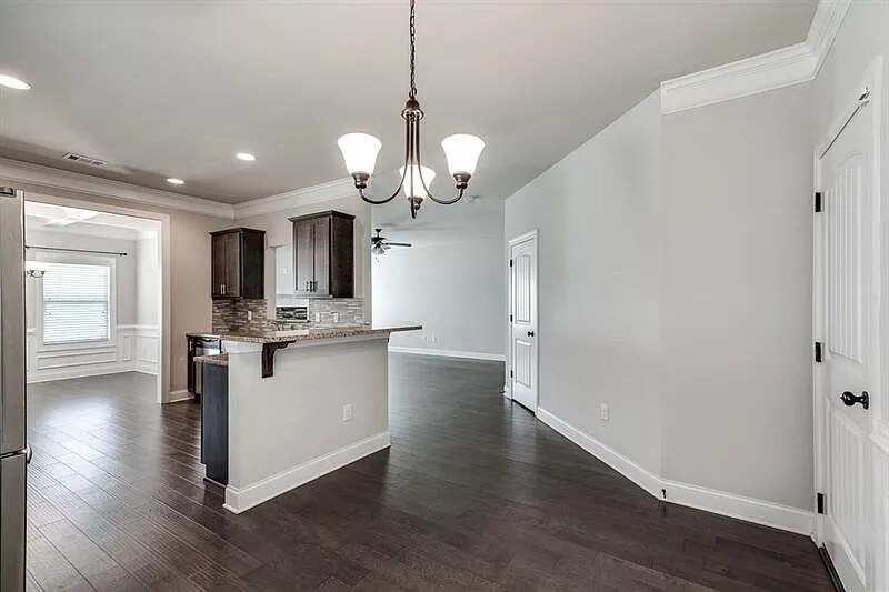 Building Photo - 614 Amaranth Trail