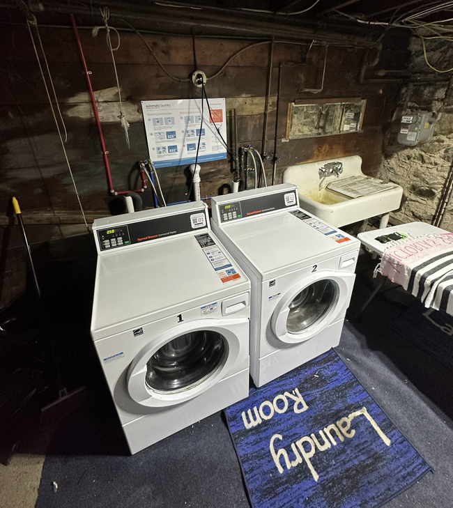 App-enabled shared laundry room with commercial-grade washer/driers provided by Automatic Laundry - 58 S Waverly St