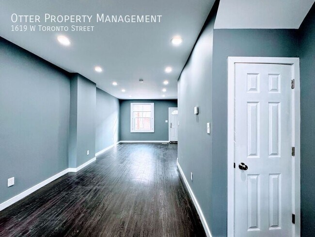 Building Photo - 1619 W Toronto St