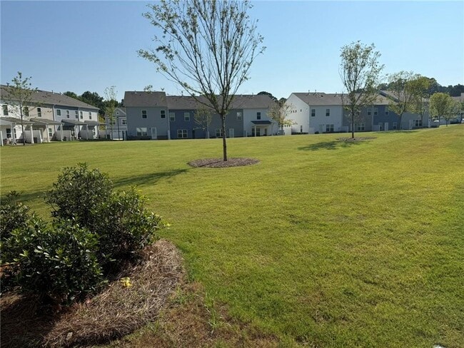 Building Photo - 1138 Chastain Dr