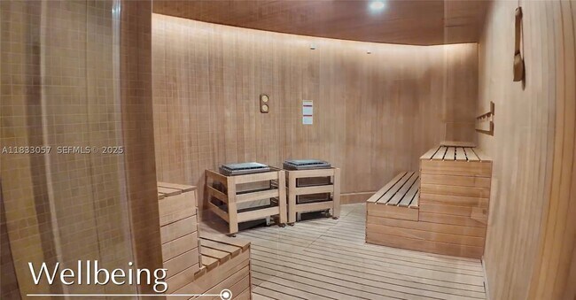 Building Photo - 300 Biscayne Blvd