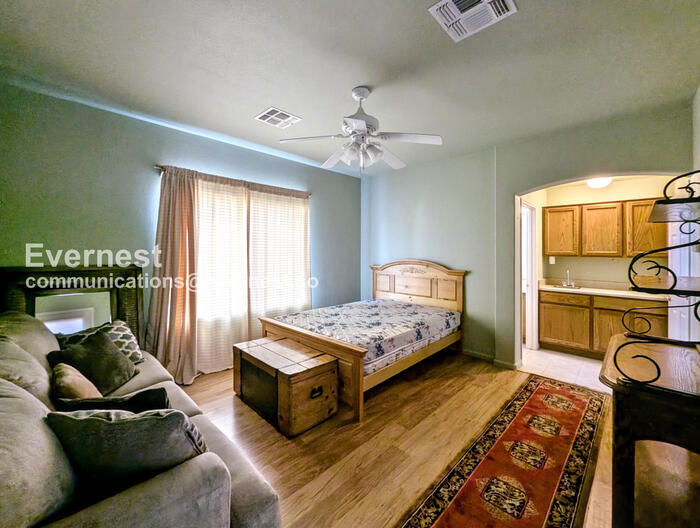 Building Photo - 38090 S Desert Highland Dr