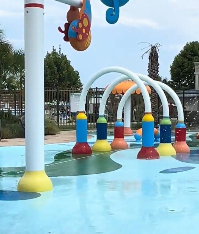 Building Photo - 15310 Dinnet Berm Dr