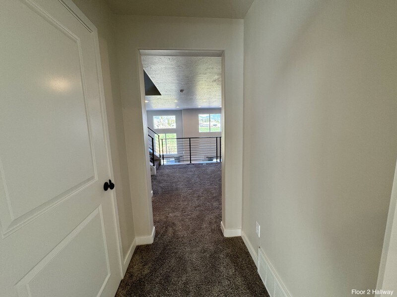 Building Photo - 476 S 700 W