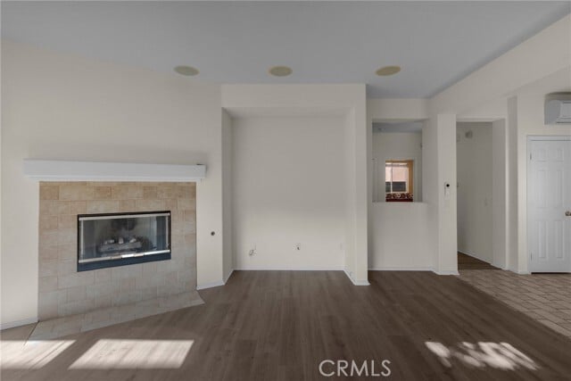 Building Photo - 19914 Via Joyce Dr