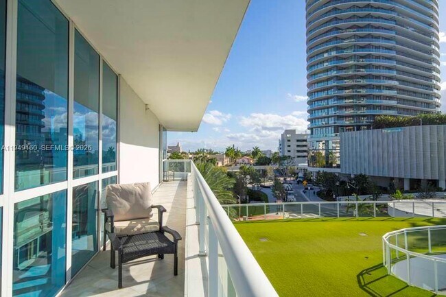 Building Photo - 540 West Ave