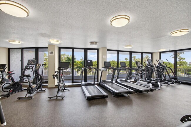 Building Photo - 3400 S Ocean Blvd