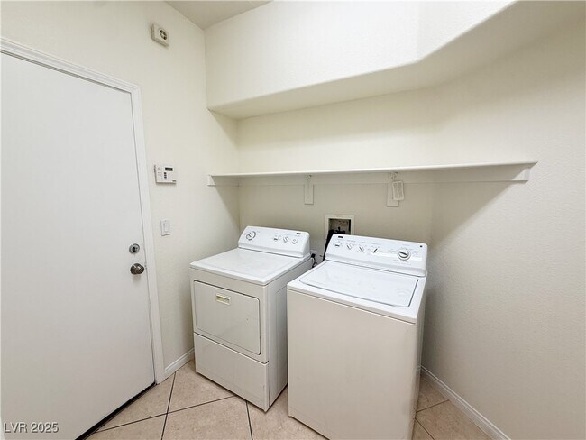 Building Photo - 9101 Dorrell Ln