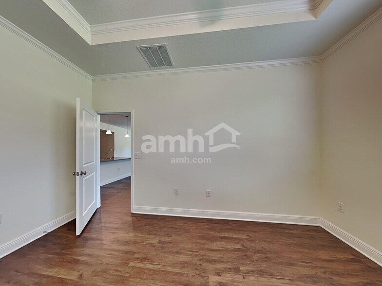 Building Photo - 20586 Calla Lily Dr