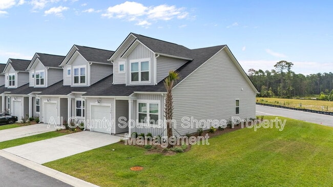 Building Photo - 136 Talladega Dr