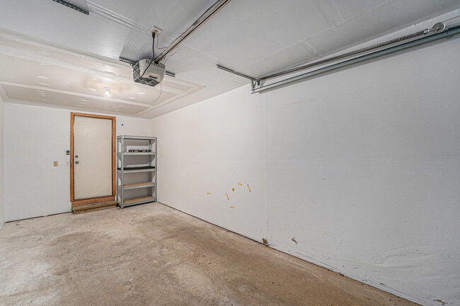 Building Photo - 3054 Forest Creek Ct