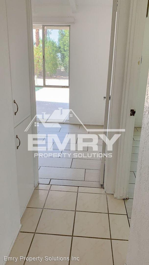 Building Photo - 3 br, 2 bath House - 71812 Magnesia Falls ...