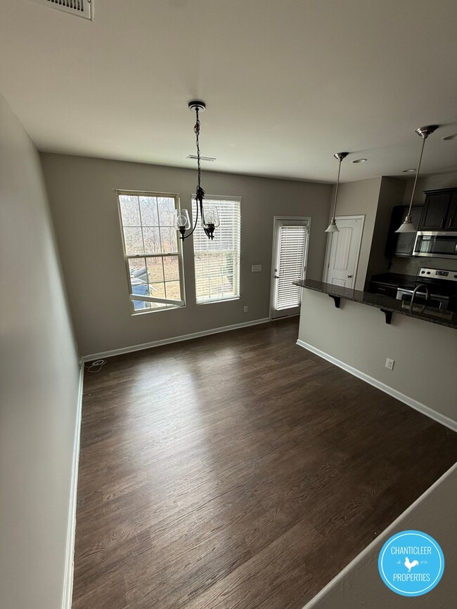 Building Photo - 3721 Landshire View Lane