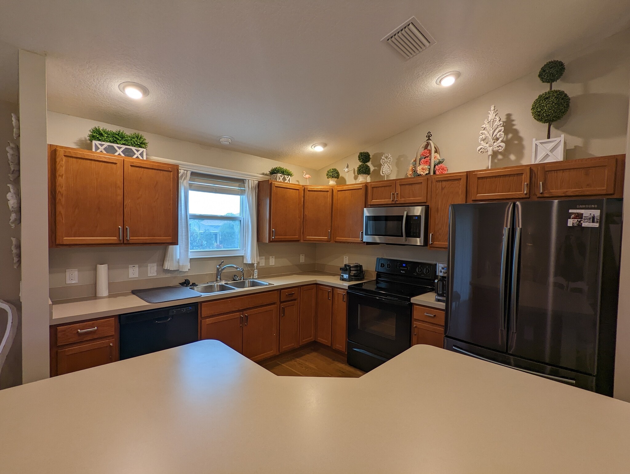 Building Photo - 3156 Brine Way