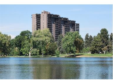 Building Photo - 460 S Marion St Pkwy