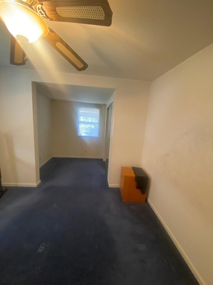 Building Photo - 107 Garside Ave