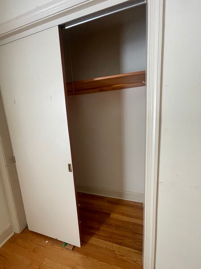 Building Photo - 3860 Shattalon Dr