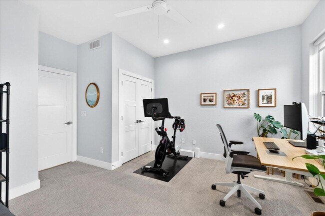 Building Photo - 2846 California St