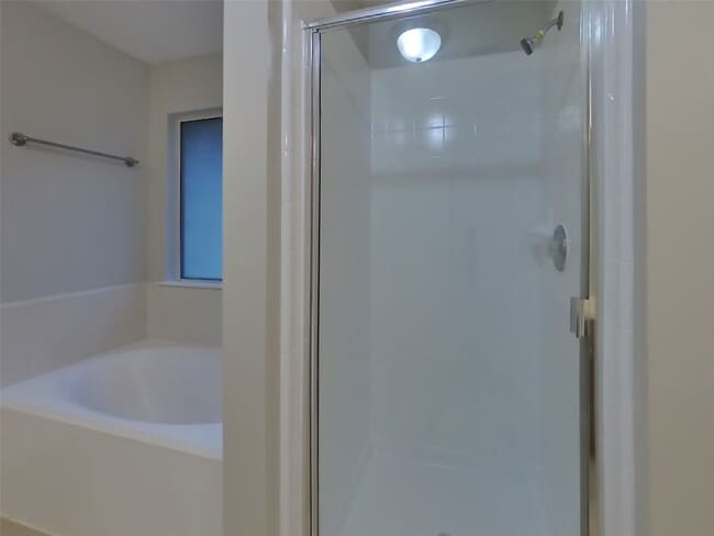 Building Photo - 12043 Belle Ct