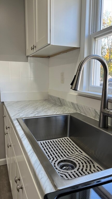 Building Photo - 30 White St