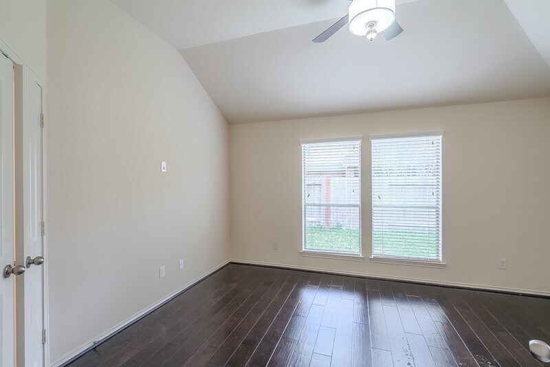 Building Photo - 2943 Fair Chase Dr