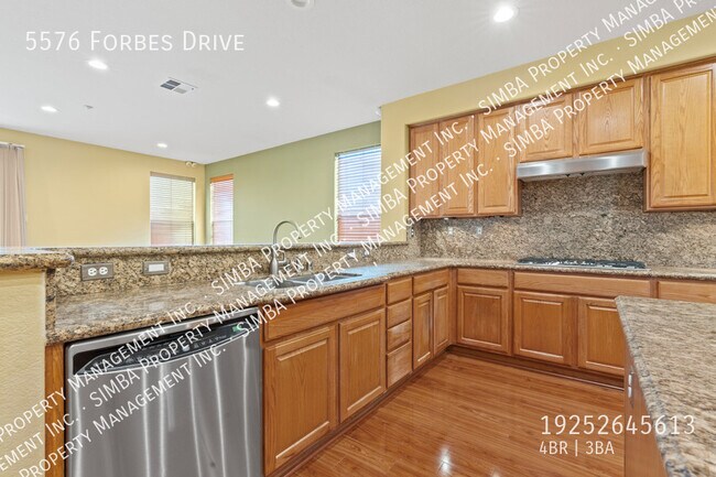 Building Photo - 5576 Forbes Dr