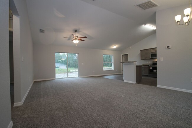 Building Photo - Awesome 3 Br/2 Ba Home!!!