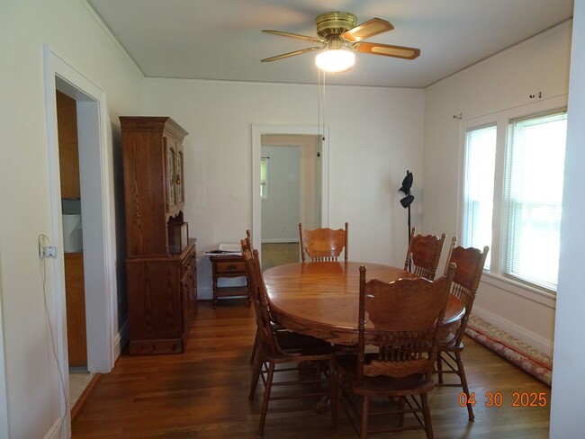 Building Photo - 2 Story Home in Toano VA for Rent