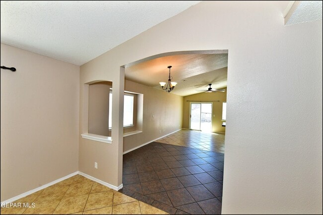 Building Photo - 12976 Enrique Gomez Dr