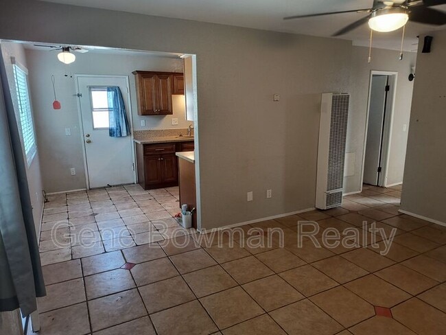 Building Photo - 781 Cypress Ave