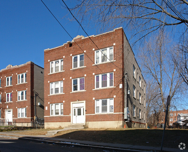 Primary Photo - 224-226 Mather St