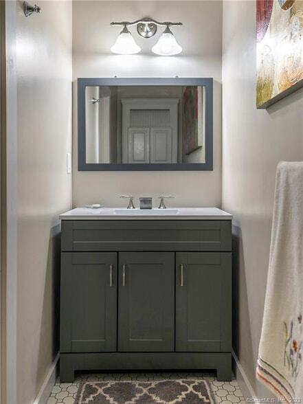 Building Photo - 23 Cornwall Rd