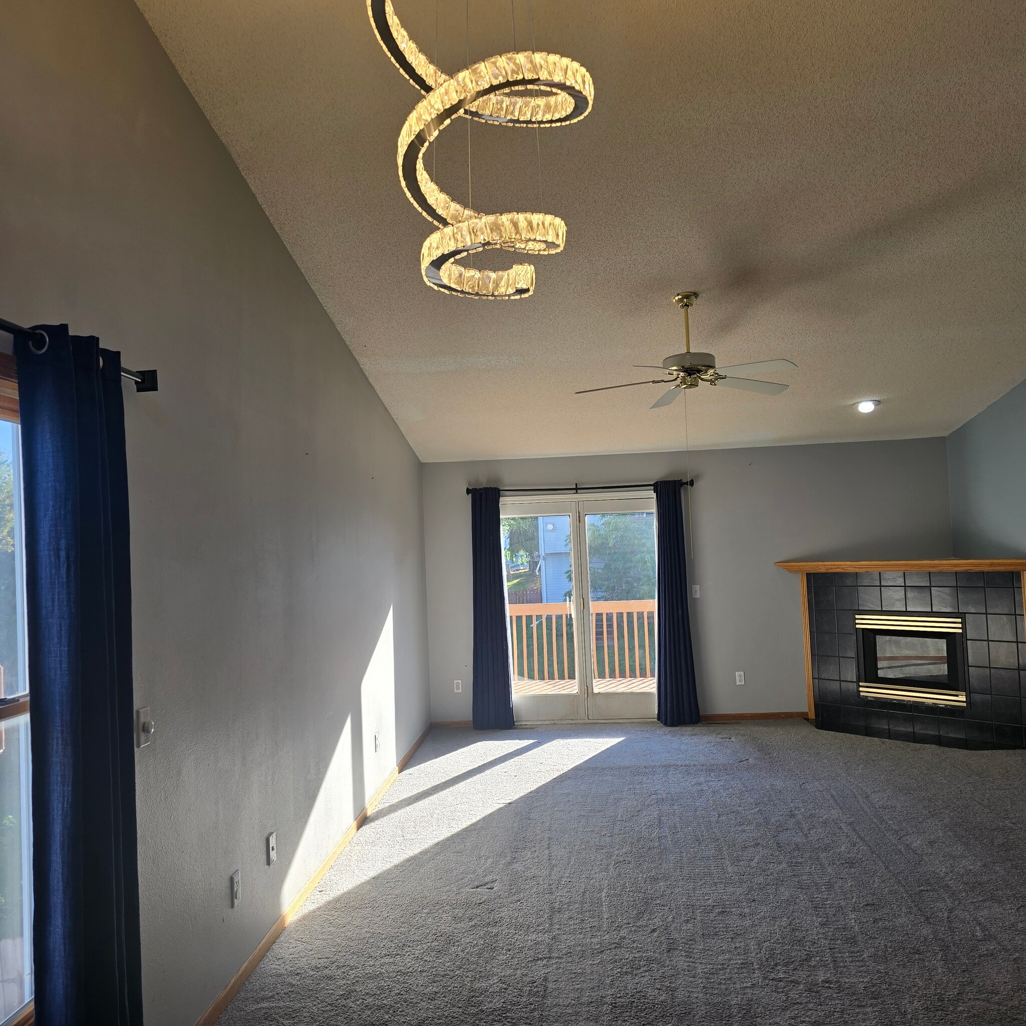 Living Room - 1415 Kodiak Ct