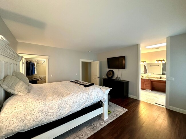 Building Photo - 4448 Castlerock Dr