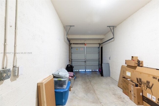 Building Photo - 13157 SW 44th St