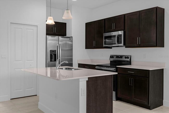 Building Photo - 1344 Captiva Cv