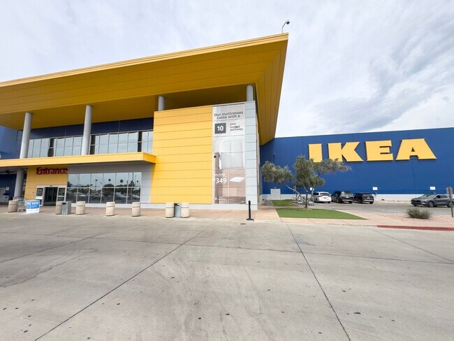 Building Photo - 2Bed/2Bath Furnished Condo at Chandler Blvd/40th St! Ready for Immediate Move-In!