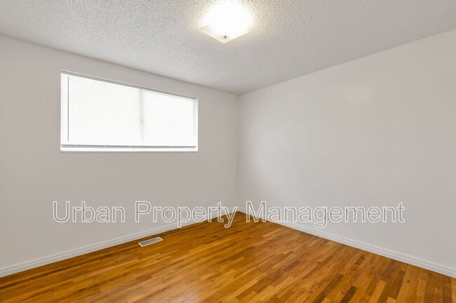 Building Photo - 4547 S Julep Dr