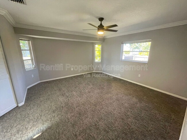 Building Photo - 25486 Avillas Ct