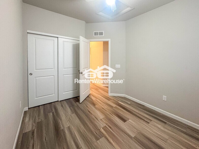 Building Photo - 15476 W 64th Loop