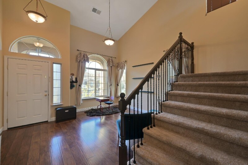 Building Photo - 2341 June Mountain Ct