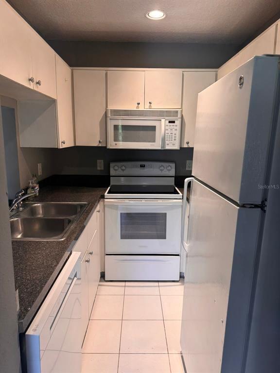 Building Photo - 1132 S Pine Ridge Cir
