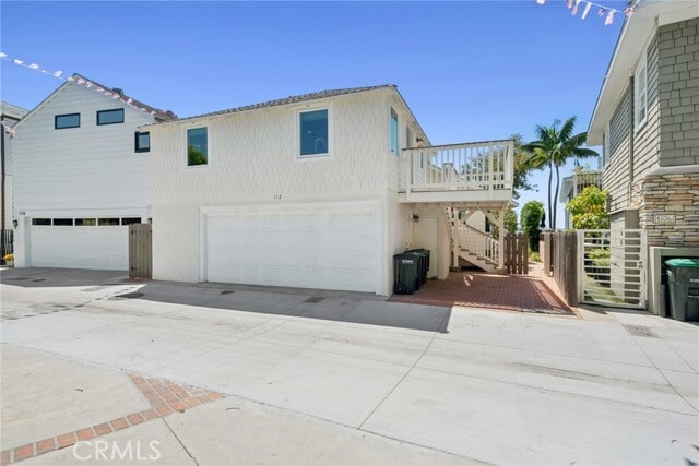 Building Photo - 112 S Bay Front