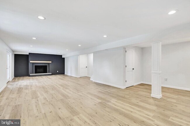 Building Photo - 136 Carlough Rd