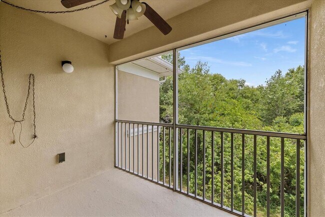 Building Photo - 9621 Lakedale Way