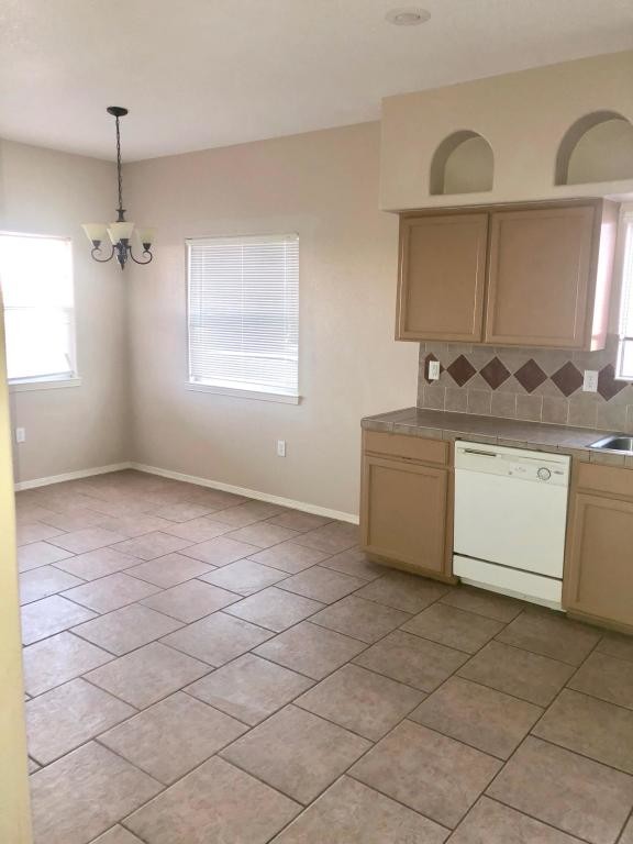 Building Photo - 10757 Blue Sage Dr